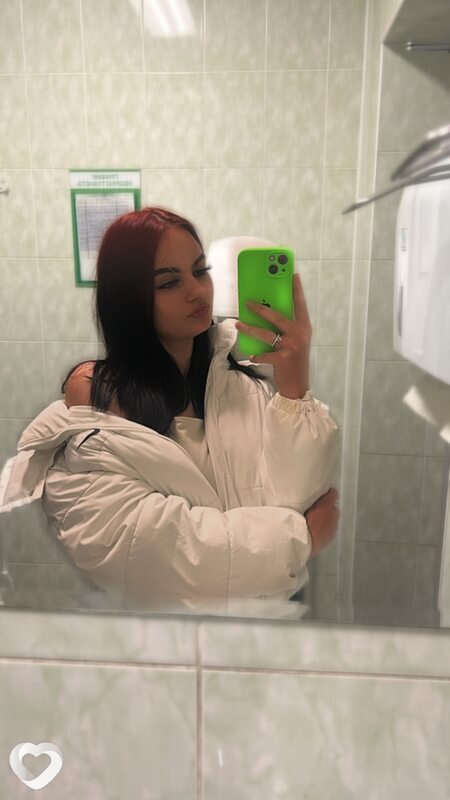 Ксения, Воложин