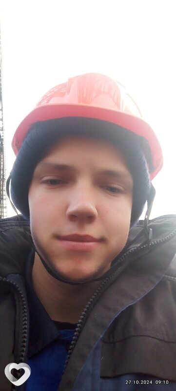 Слава, Пласт