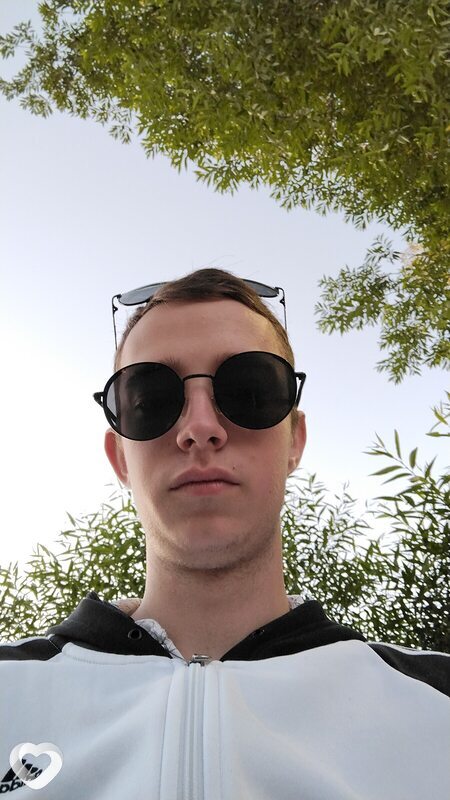 Матвей, 20, Москве — анкета №1411855