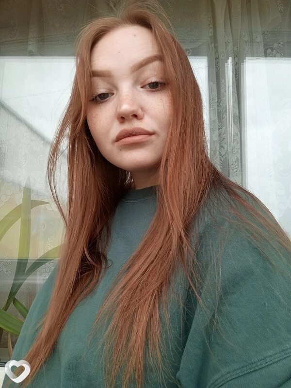 Алина, 22, Барнауле — анкета №1412525