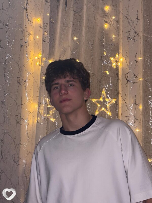 Дмитрий, 20, Гомеле — анкета №1413077