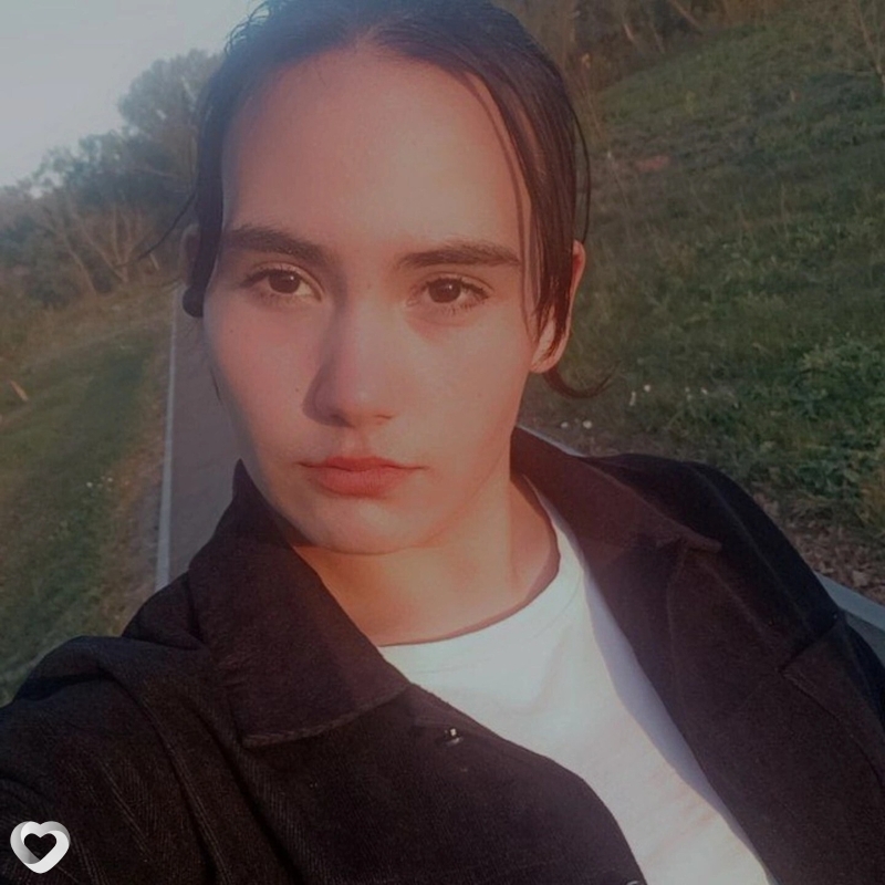 Елена, 21, Орёл — анкета №1413041