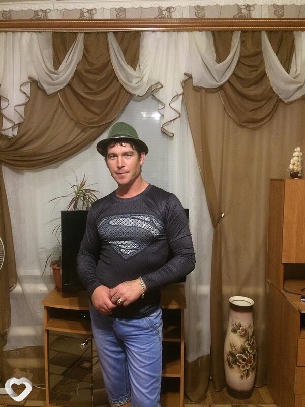 Александр, 43, Ровеньках — анкета №1414301