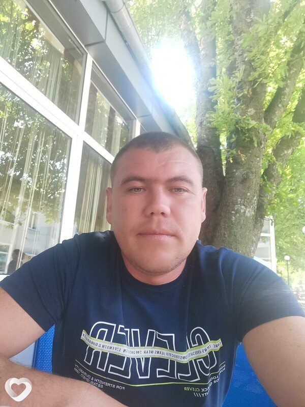 Валера, 42, Новомосковске — анкета №1414797
