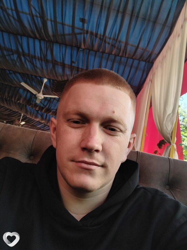 Александр, 26, Луганске — анкета №1415436