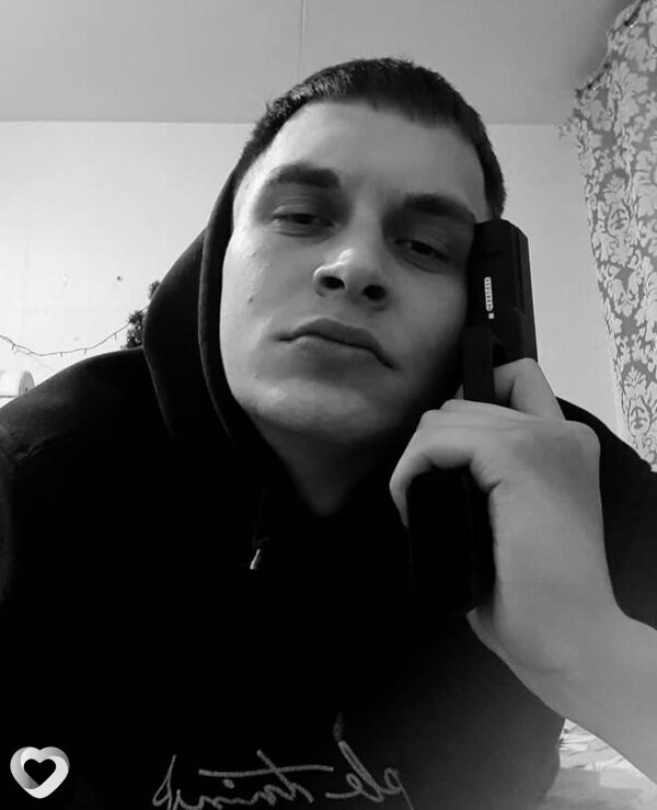 Павел, 26, Минске — анкета №1416045