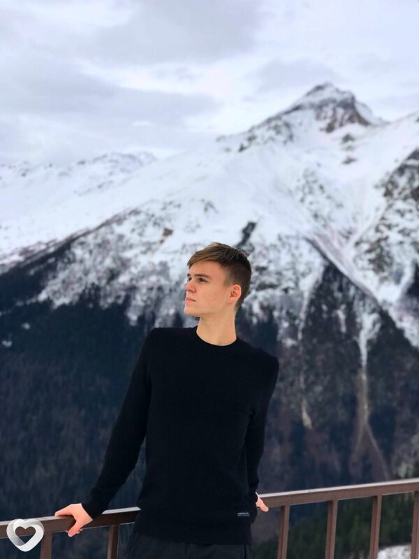 Богдан, 20, Ростове-на-Дону — анкета №1417091