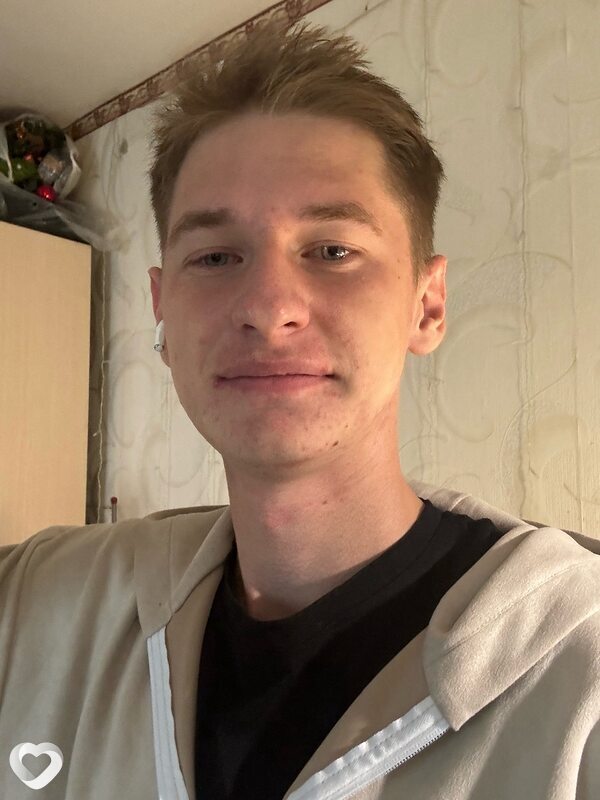 Дмитрий, 21, Иванове — анкета №1417209