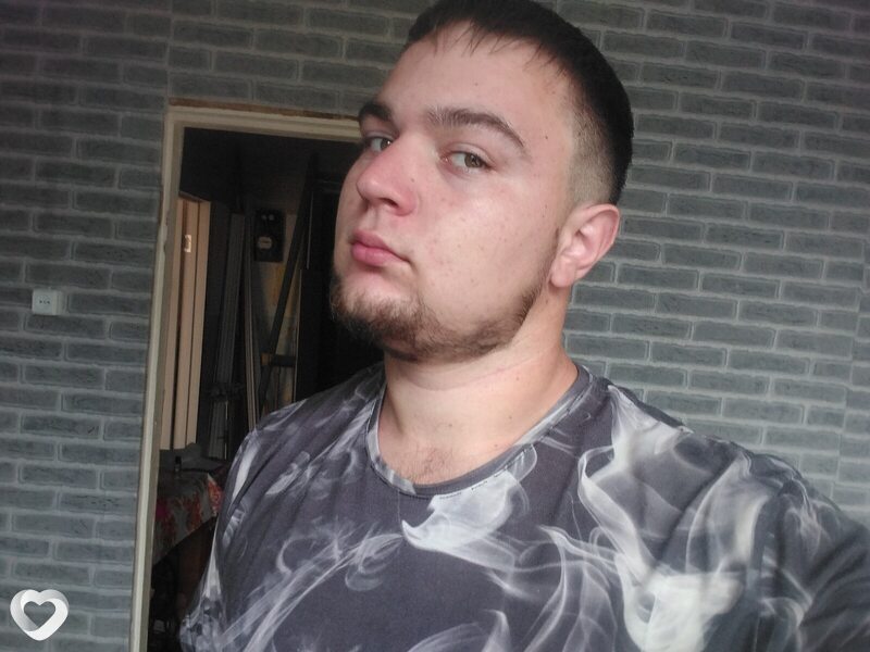 Макс, 20, Магнитогорске — анкета №1417470