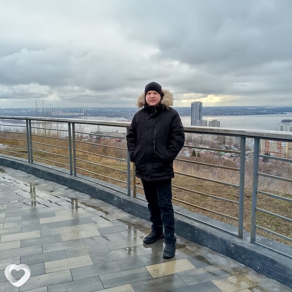 Владимир, 37, Саратове — анкета №1418199