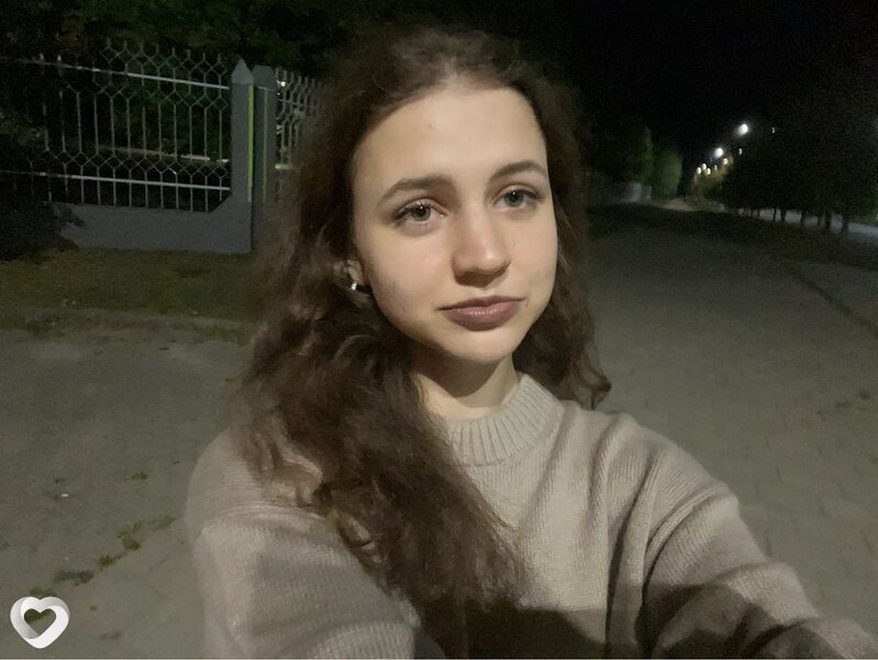 Адель, 20, Гродно — анкета №1418691