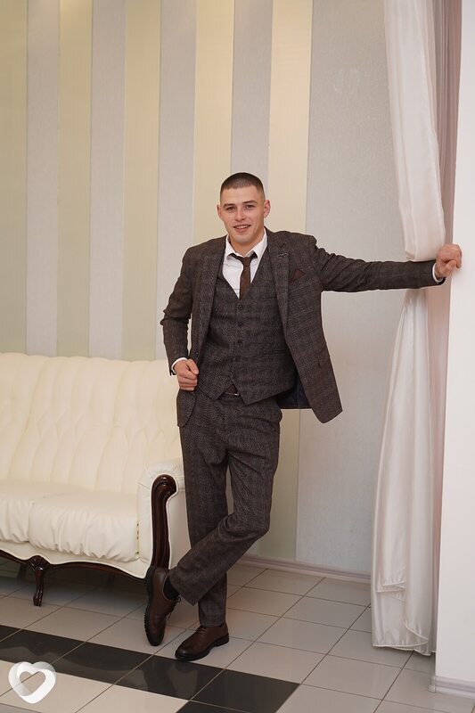 Артём, 27, Пензе — анкета №1418651