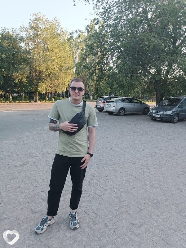 Дима, 30, Донецке — анкета №1418577