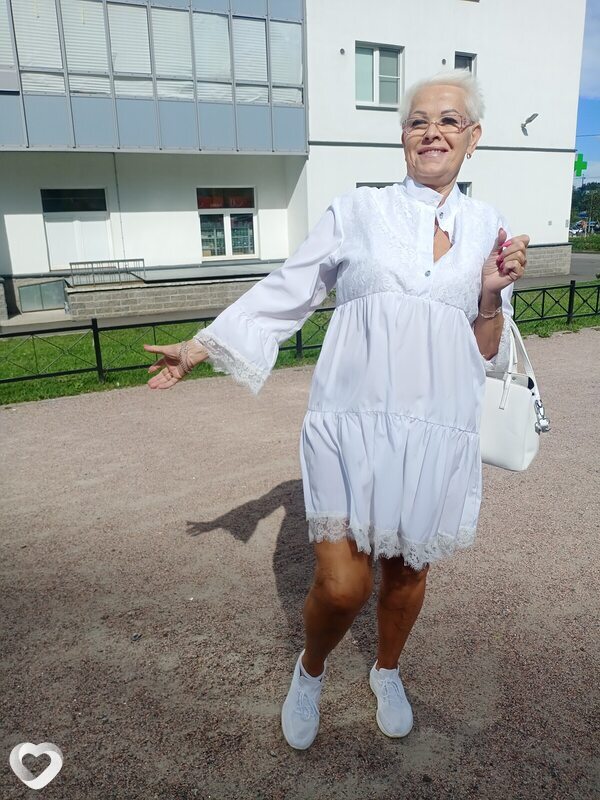 Людмила, 65, Санкт-Петербурге — анкета №1421094