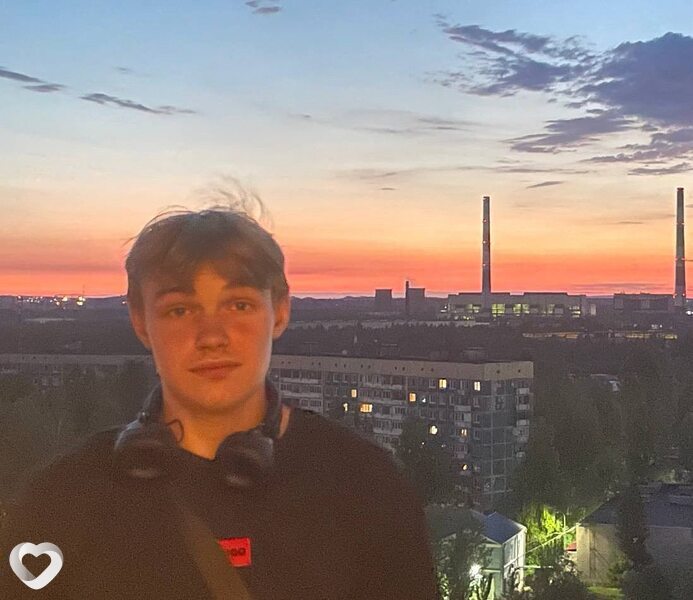 Кирилл, 21, Санкт-Петербурге — анкета №1421075