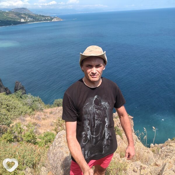 Андрей, 38, Алуште — анкета №1421531