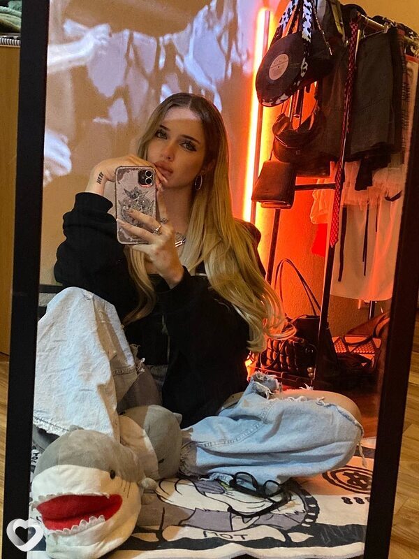 Арина, 24, Красноярске — анкета №1422076