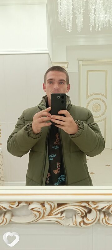 Виталик, 28, Москве — анкета №1423188