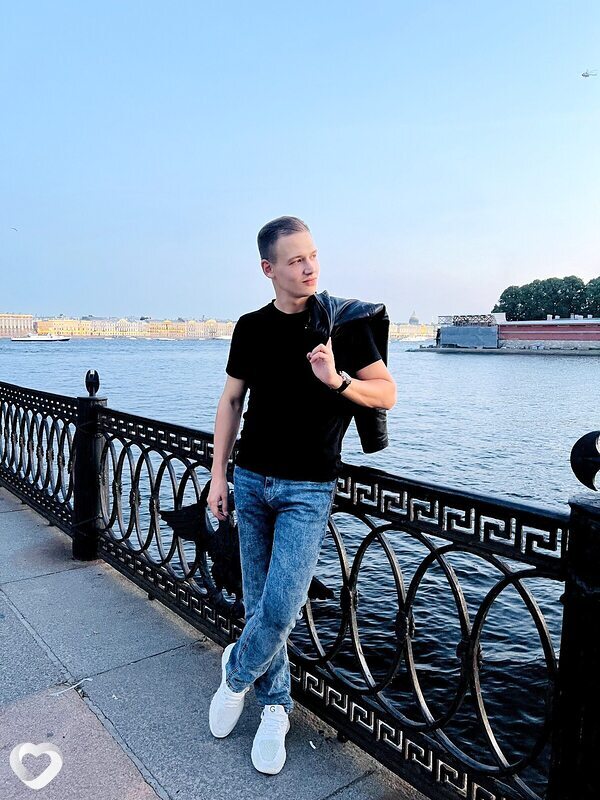 Евгений, 32, Сарове — анкета №1423534