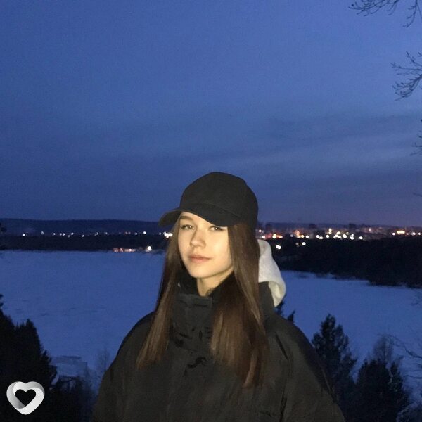 Ксюша, 19, Братске — анкета №1423529