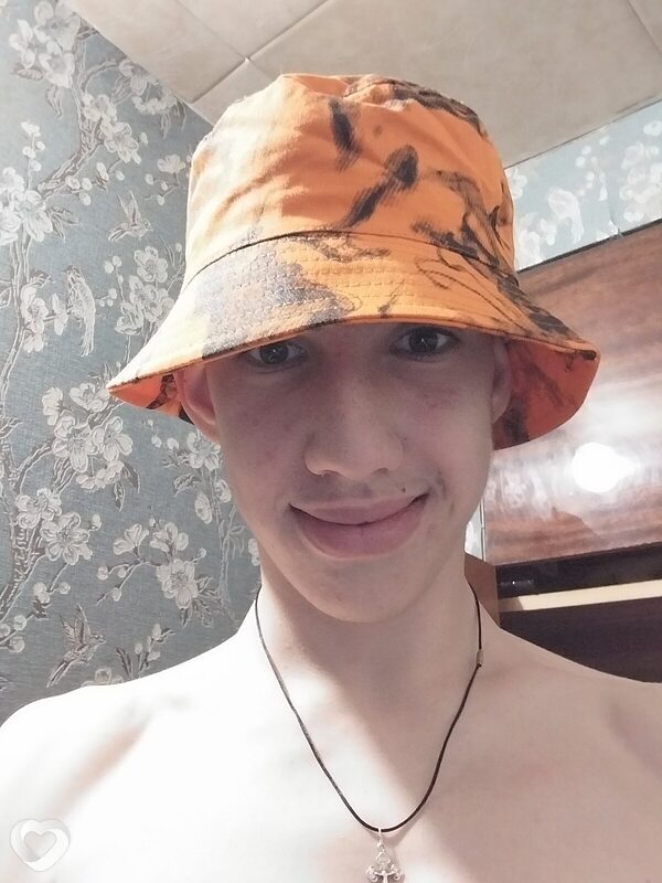 Андрей, 20, Москве — анкета №1424200