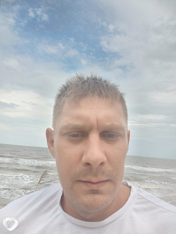 Юрий, 37, Темрюке — анкета №1424204