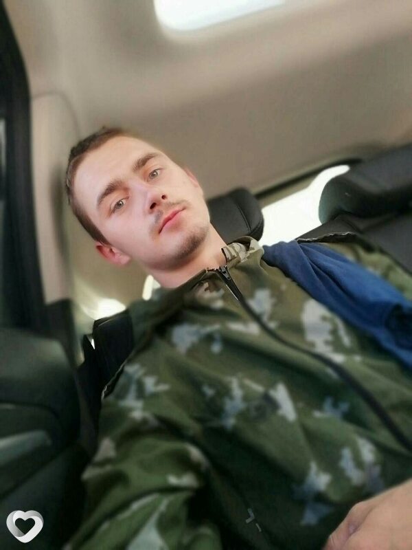 Артём, 27, Гомеле — анкета №1424332