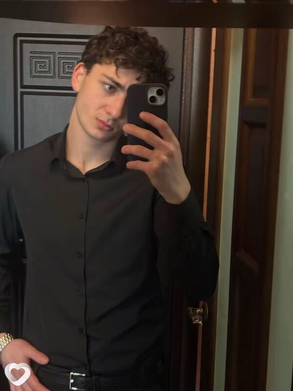 Владимир, 20, Краснодаре — анкета №1425370
