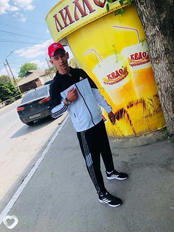 Максим, 29, Гукове — анкета №1425475