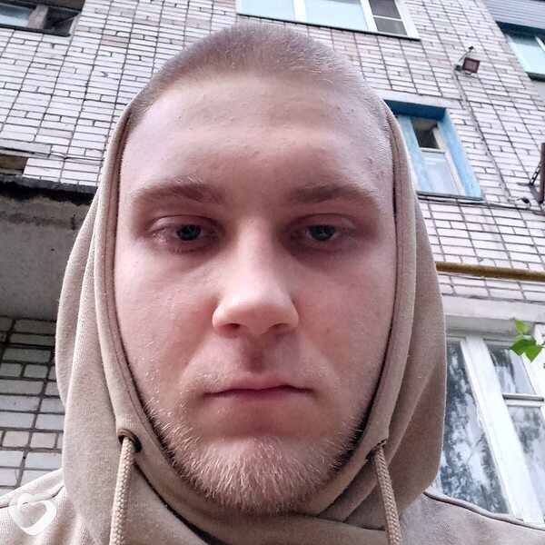 Максим, 27, Великих Луках — анкета №1425405
