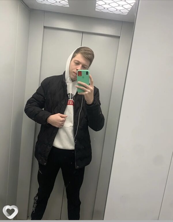 Саня, 22, Белгороде — анкета №1426130