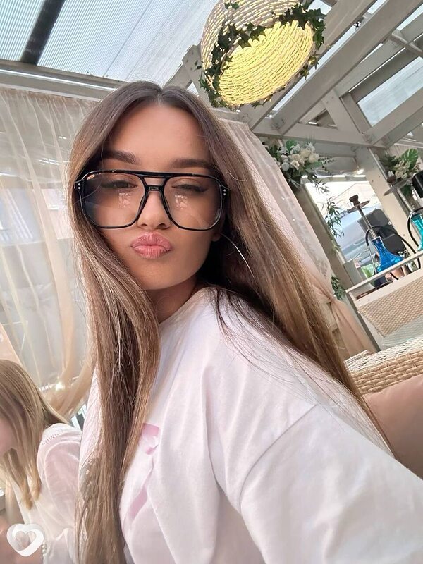 Дашенька, 22, Краснодаре — анкета №1426256