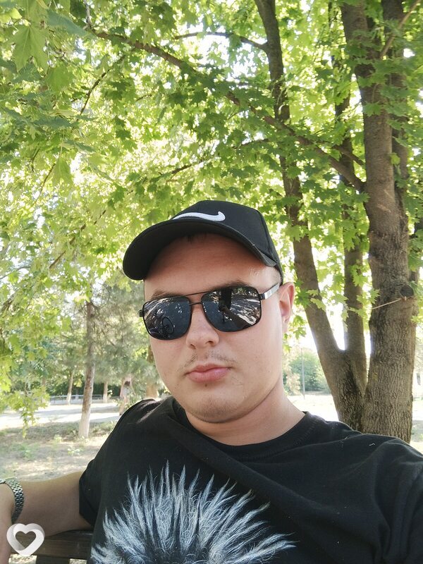 Дима, 23, Москве — анкета №1426348