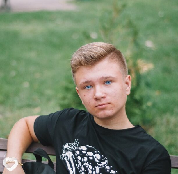 Кирилл, 21, Гомеле — анкета №1426212