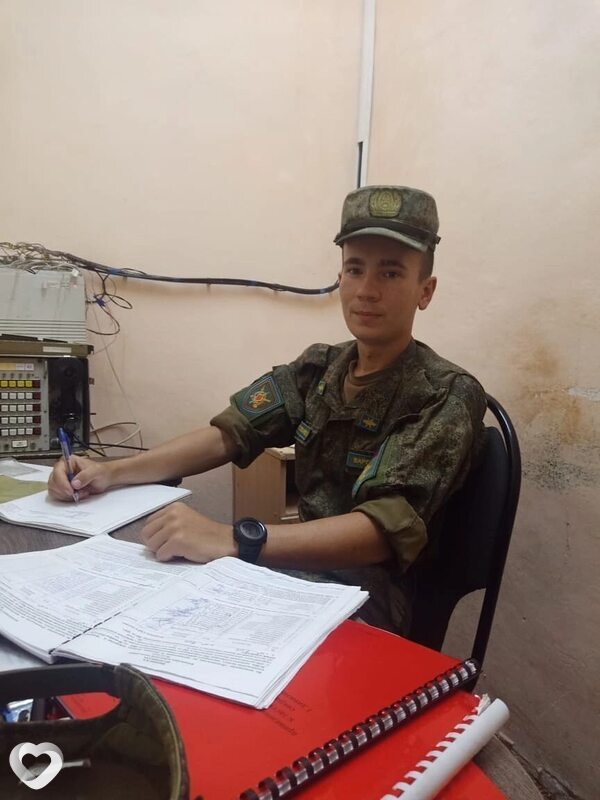 Виктор, 24, Уфе — анкета №1427039