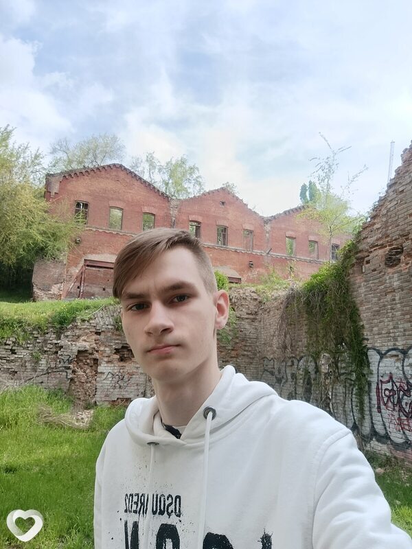 Андрей, 19, Ростове-на-Дону — анкета №1427427