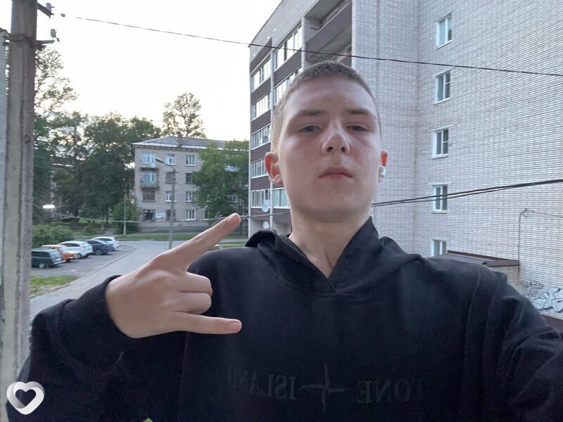 Серёжа, 20, Москве — анкета №1427436