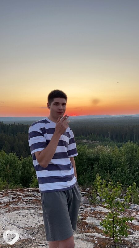 Антон, 22, Москве — анкета №1428475