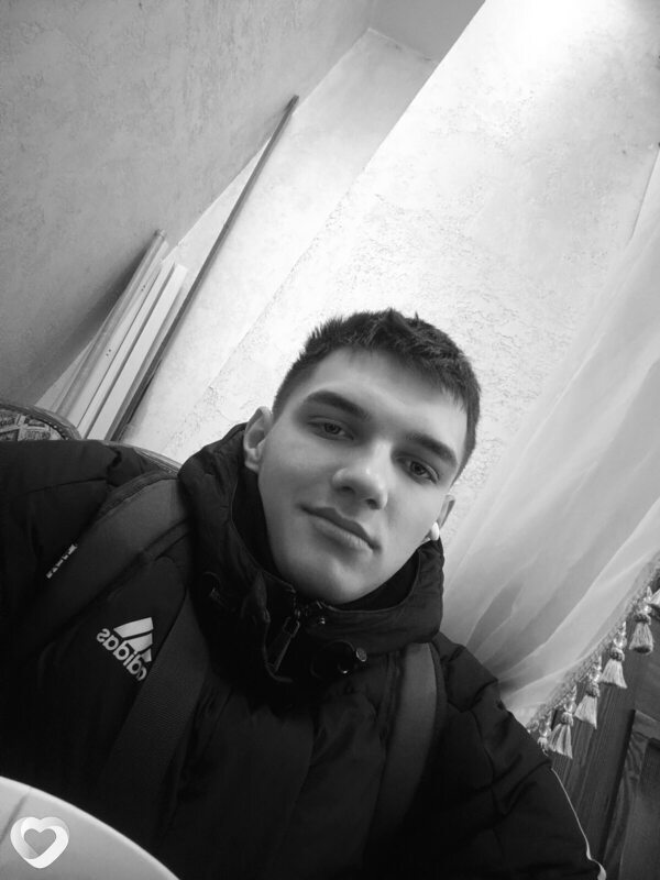 Саша, 26, Москве — анкета №1428479