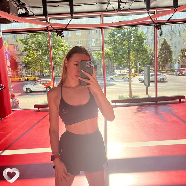 Елена, 22, Москве — анкета №1428480