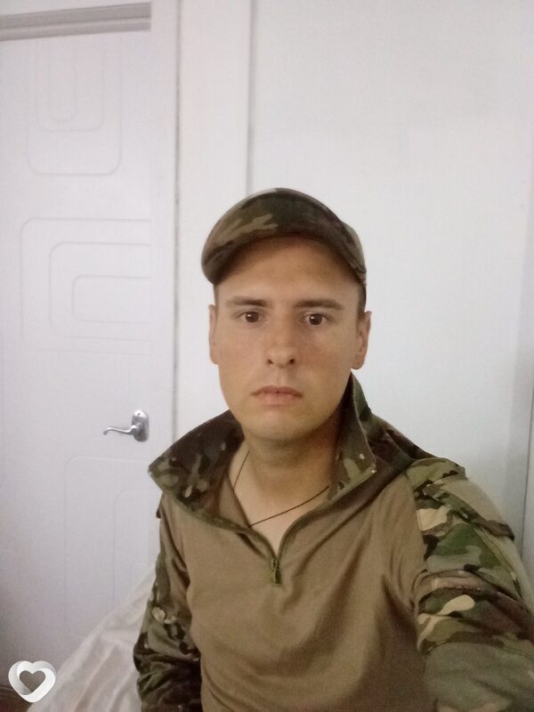 Артем, 28, Ярославле — анкета №1428651