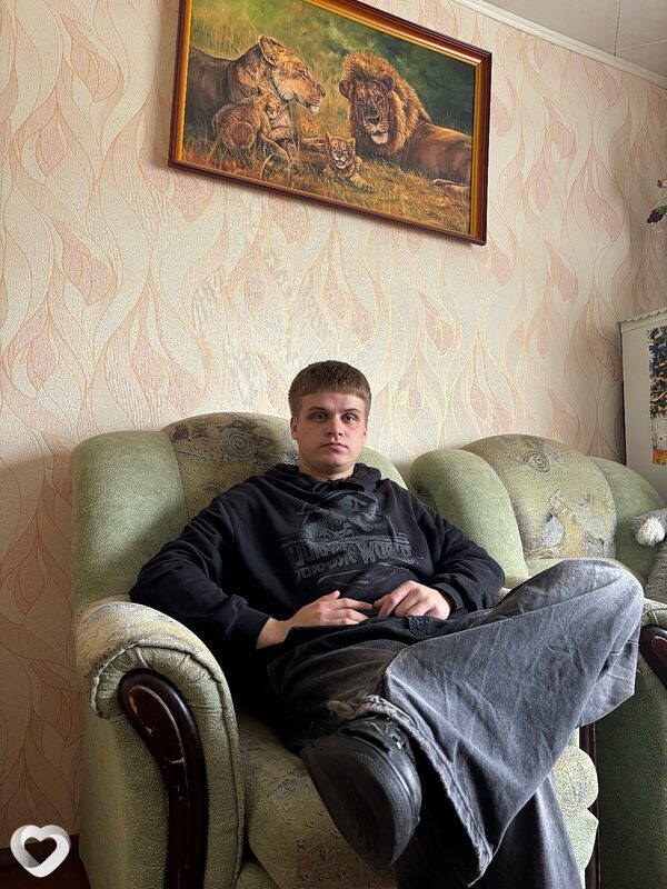Максим, 21, Минске — анкета №1428836