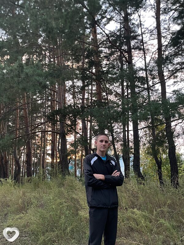 Андрей, 20, Новосибирске — анкета №1429029