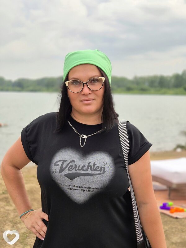 Алёна, 33, Кемерове — анкета №1429630