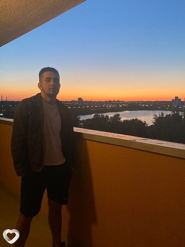 Илья, 25, Барановичах — анкета №1430499