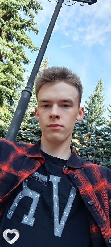 Алексей, 22, Москве — анкета №1429908