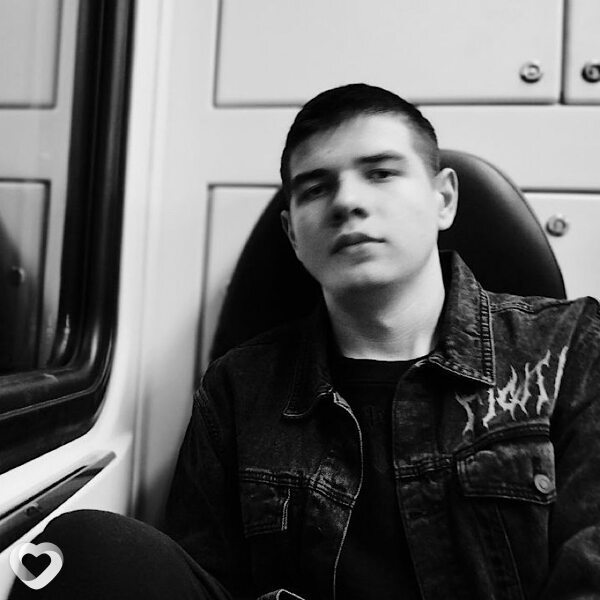 Коля, 20, Москве — анкета №1429921