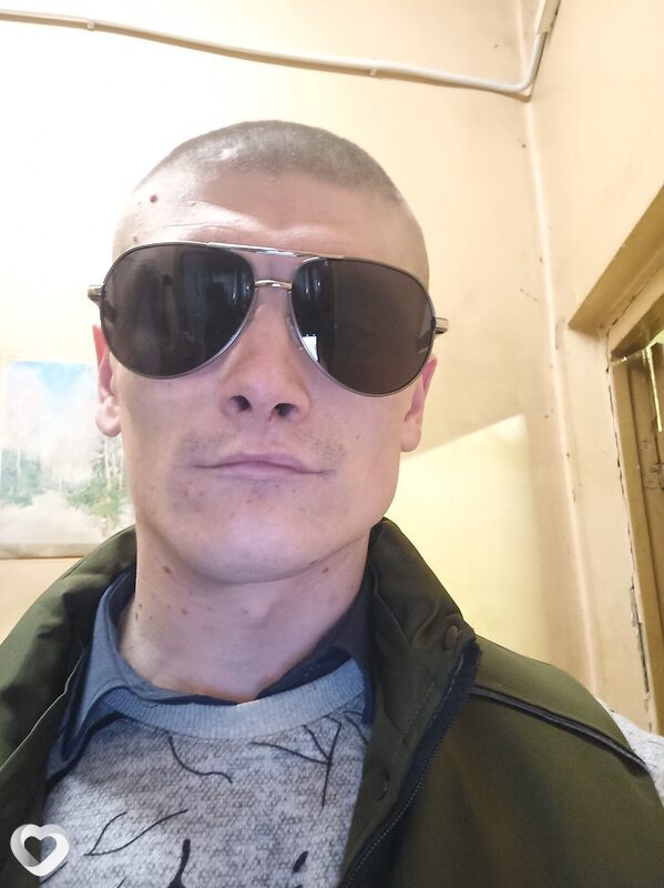 Коля, 28, Москве — анкета №1429923