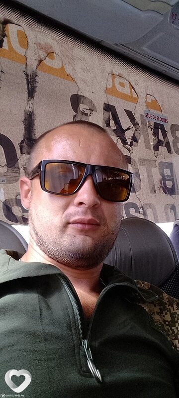 Oleg, 35, Кривое Роге — анкета №1429942