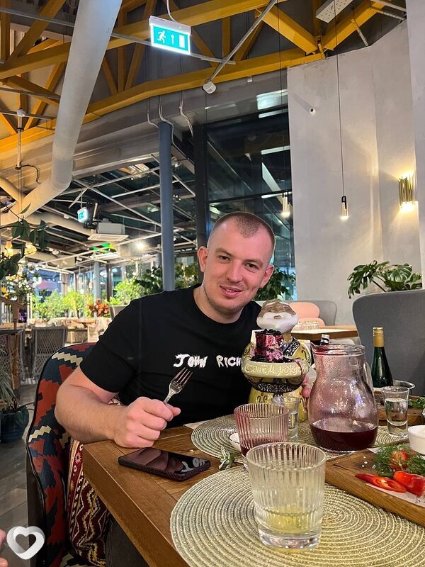 Илья, 32, Санкт-Петербурге — анкета №1430201